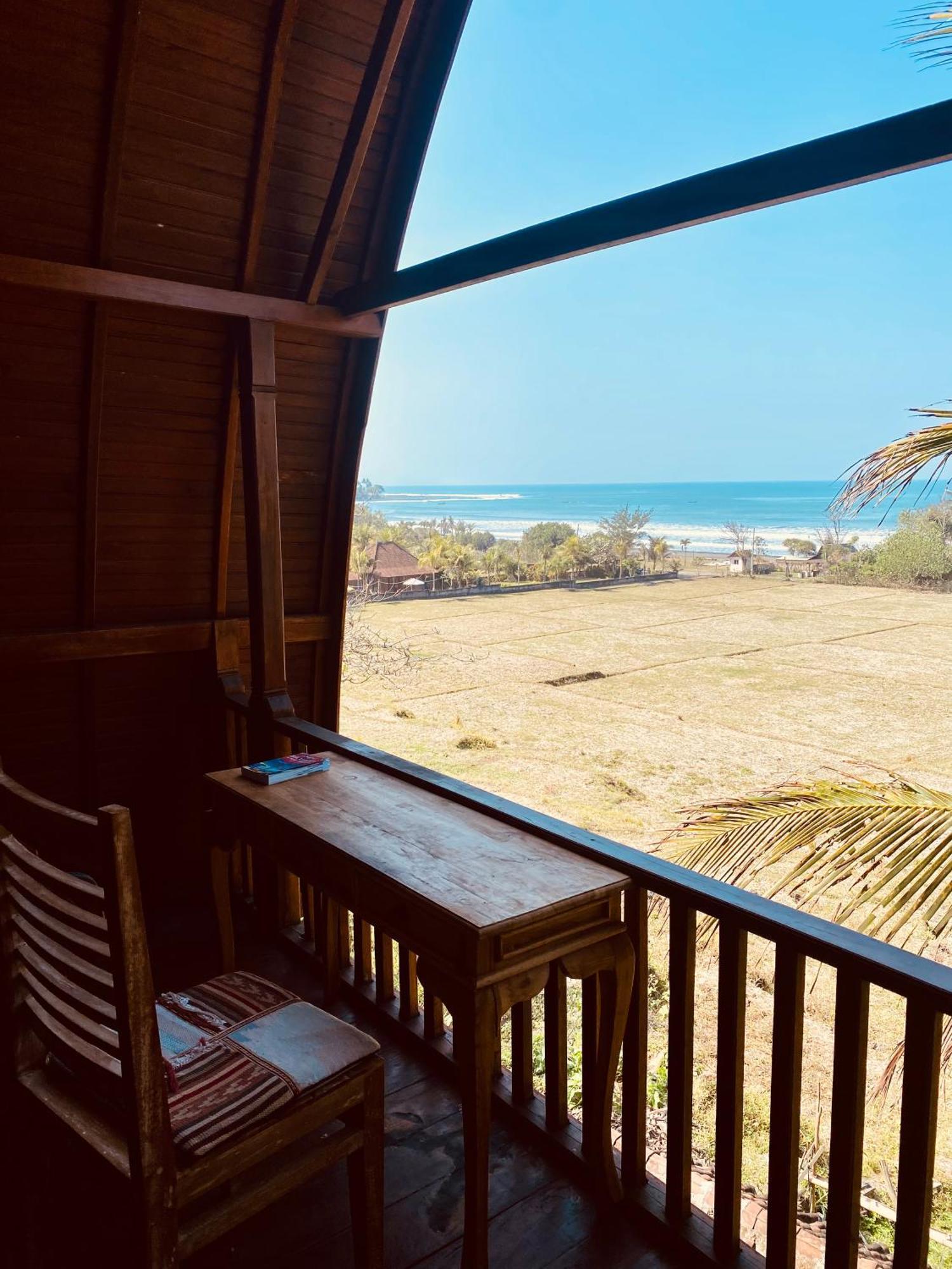 Dikaloha Surfschool And Stay Airsatang المظهر الخارجي الصورة