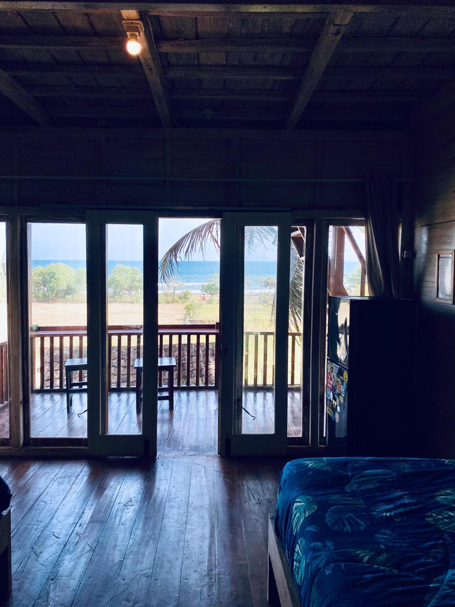 Dikaloha Surfschool And Stay Airsatang المظهر الخارجي الصورة